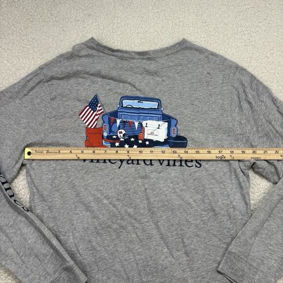 Vineyard Vines T Shirt Mens M Gray USA Flag Football Truck Long Sleeve Crew Neck - Picture 6 of 7